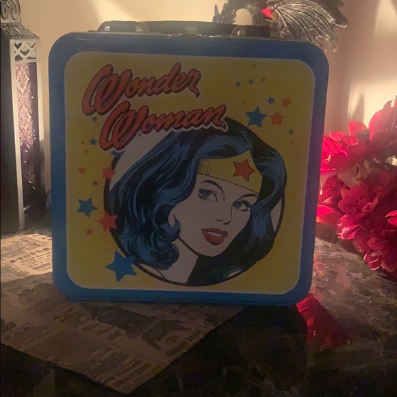 DC Comics Other - Wonder Woman Lunchbox